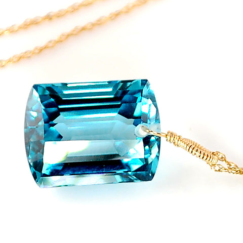 emerald cut blue topaz necklace